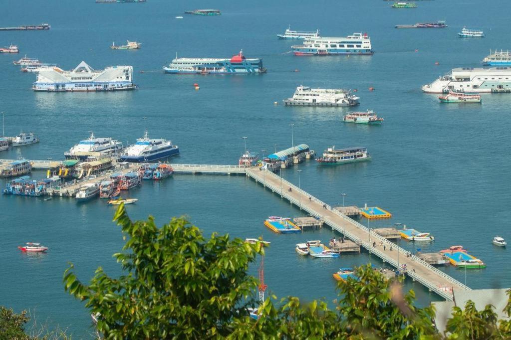 K Station Pattaya Ξενοδοχείο Εξωτερικό φωτογραφία